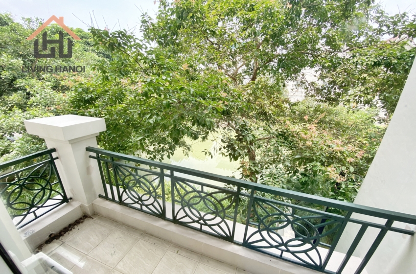 Well-designed 04 bedroom villa for rent in Vinhomes Riverside, Long Bien Well-designed 04 bedroom villa for rent in Vinhomes Riverside, Long Bien
