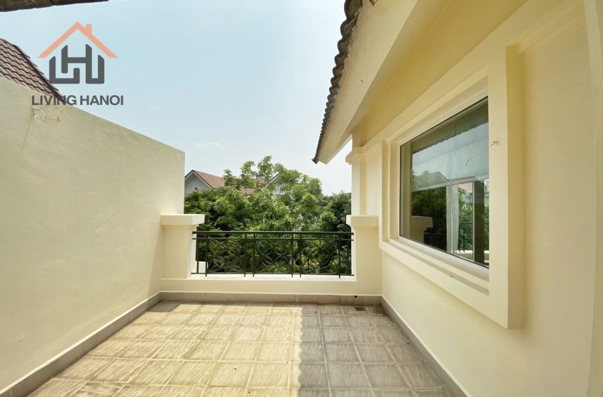 Well-designed 04 bedroom villa for rent in Vinhomes Riverside, Long Bien Well-designed 04 bedroom villa for rent in Vinhomes Riverside, Long Bien