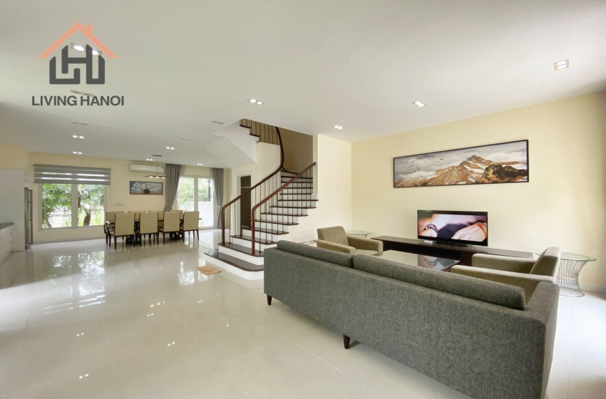 Well-designed 04 bedroom villa for rent in Vinhomes Riverside, Long Bien Well-designed 04 bedroom villa for rent in Vinhomes Riverside, Long Bien