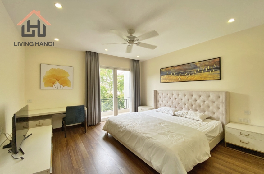 Well-designed 04 bedroom villa for rent in Vinhomes Riverside, Long Bien Well-designed 04 bedroom villa for rent in Vinhomes Riverside, Long Bien