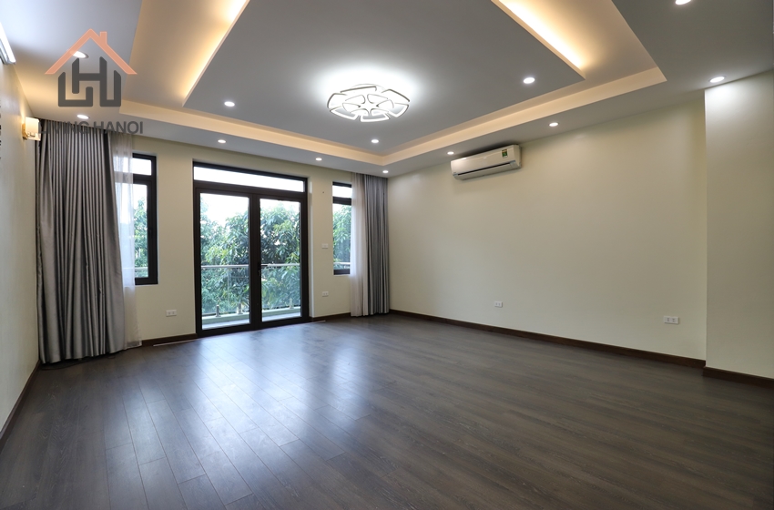 Well-designed & spacious 04 bedroom house for rent in Tay Ho, Hanoi Well-designed & spacious 04 bedroom house for rent in Tay Ho, Hanoi