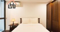Beautiful 3 bedroom serviced apartment with lake view for rent in Tay Ho, Hanoi Beautiful 3 bedroom serviced apartment with lake view for rent in Tay Ho, Hanoi