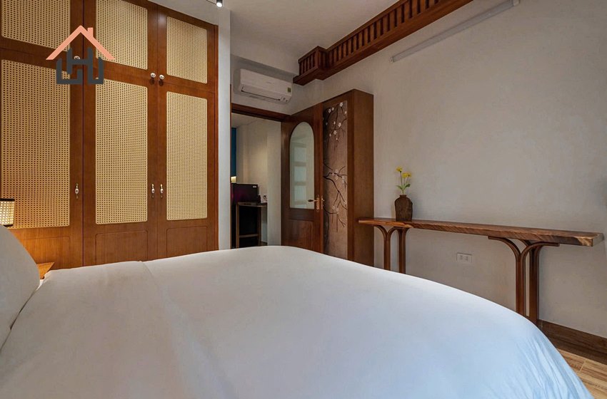 Modern 1-Bedroom Apartment with Balcony in Ba Dinh, Hanoi