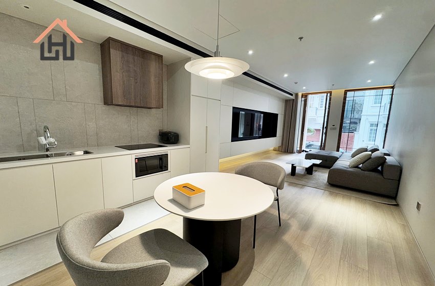 Modern 1 bedroom serviced apartment for rent in Hai Ba Trung area, Hanoi