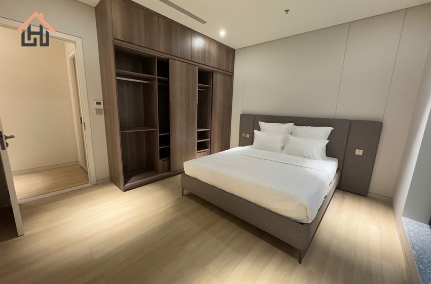Brand-new apartment with 𝐅𝐔𝐋𝐋𝐘 𝐅𝐔𝐑𝐍𝐈𝐒𝐇𝐄𝐃 in Hai Ba Trung Hanoi