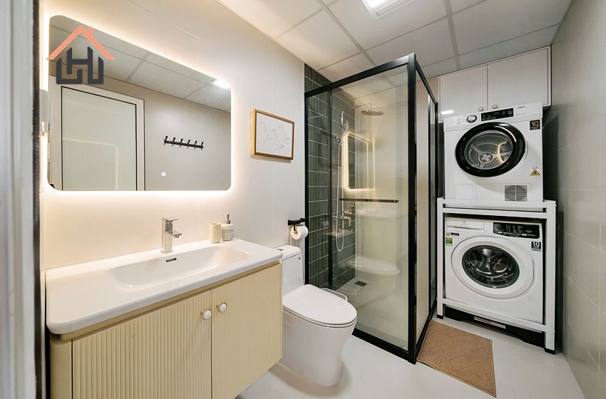 Beautiful 1 bedroom serviced apartment for rent in Hai Ba Trung area, Hanoi