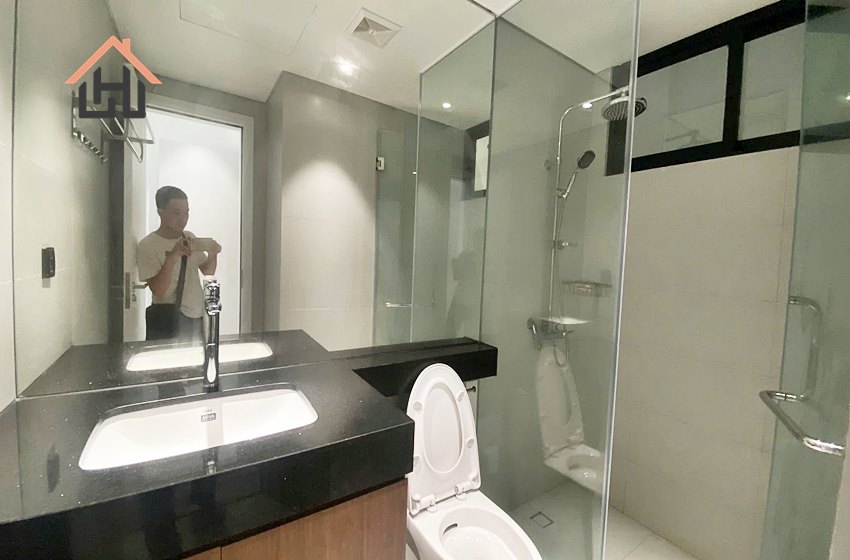 Lakeview 2 bedroom serviced apartment in Tay Ho, Hanoi