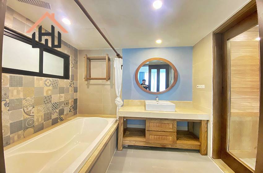 Nice and moderm apartment with balcony in Tay Ho, Hanoi