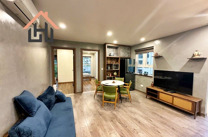 Fully furnished 02 bedroom condominium for rent in Ciputra, Ha Noi