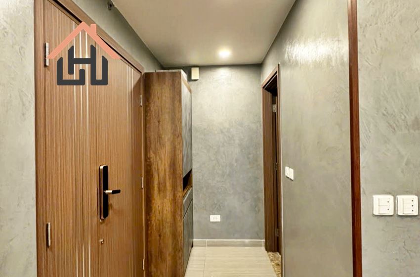 Fully furnished 02 bedroom condominium for rent in Ciputra, Ha Noi