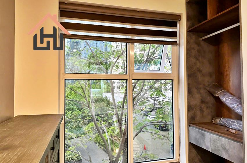 Fully furnished 02 bedroom condominium for rent in Ciputra, Ha Noi