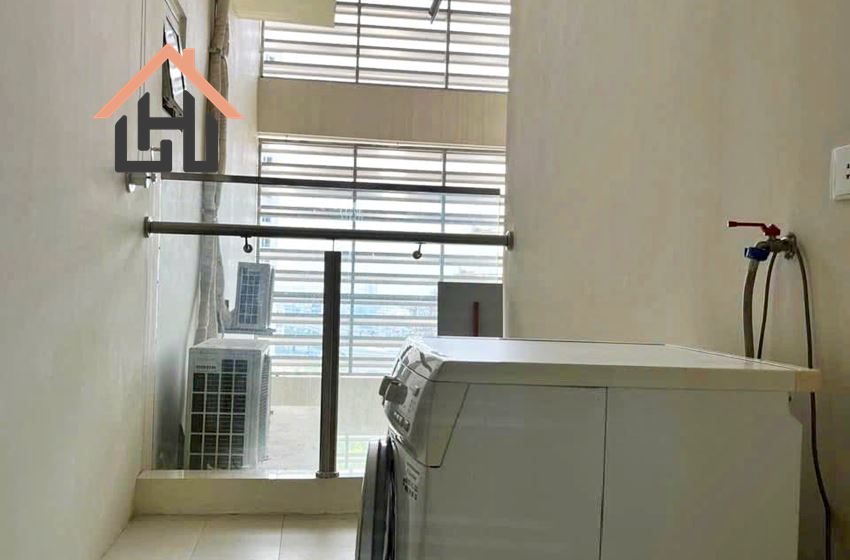 Modern 3 bedroom condominium for rent in Ciputra, Hanoi