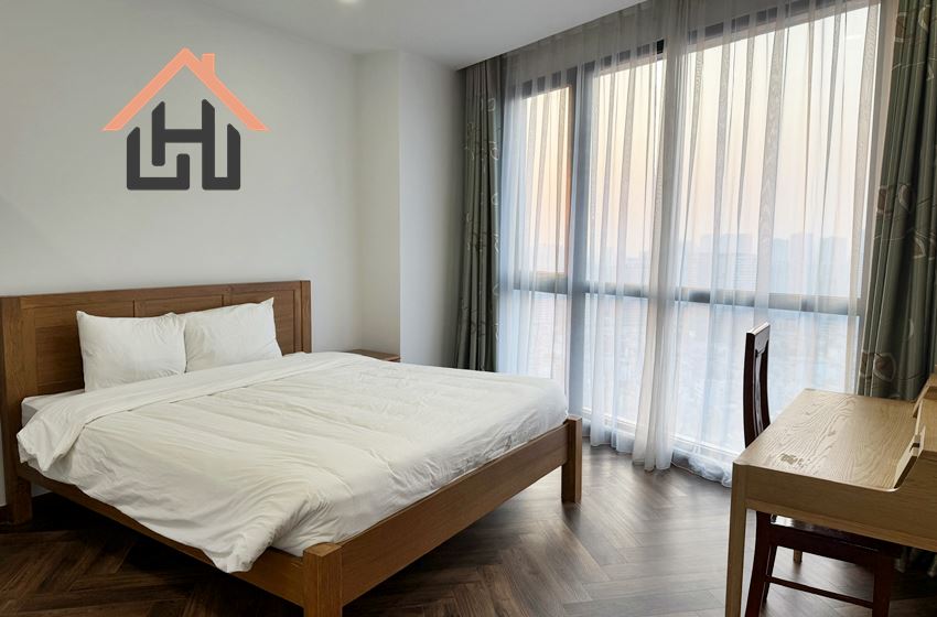 Fully furnished three bedroom condominium in Royal city, Hanoi