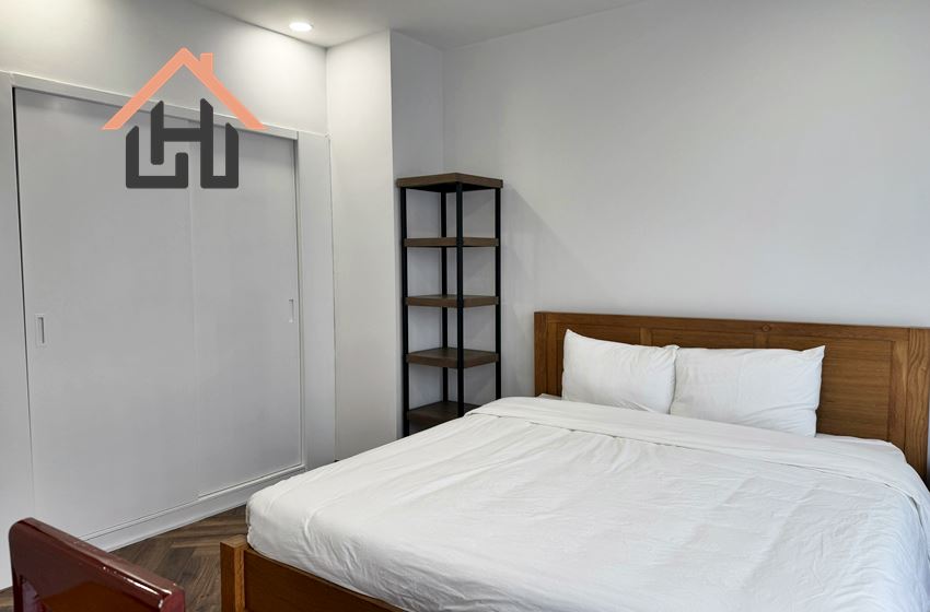 Fully furnished three bedroom condominium in Royal city, Hanoi