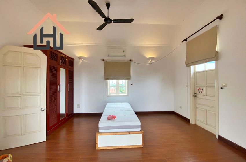 Spacious 5-Bedroom Villa in Tay Ho, Hanoi