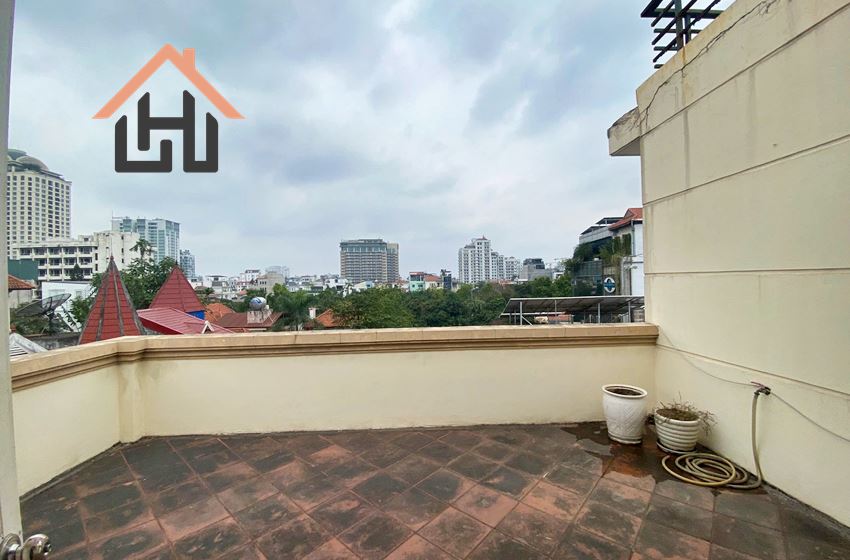 Spacious 5-Bedroom Villa in Tay Ho, Hanoi