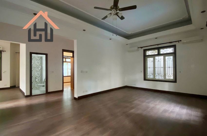 Private & Peaceful 5-Bedroom Villa in Tay Ho, Hanoi