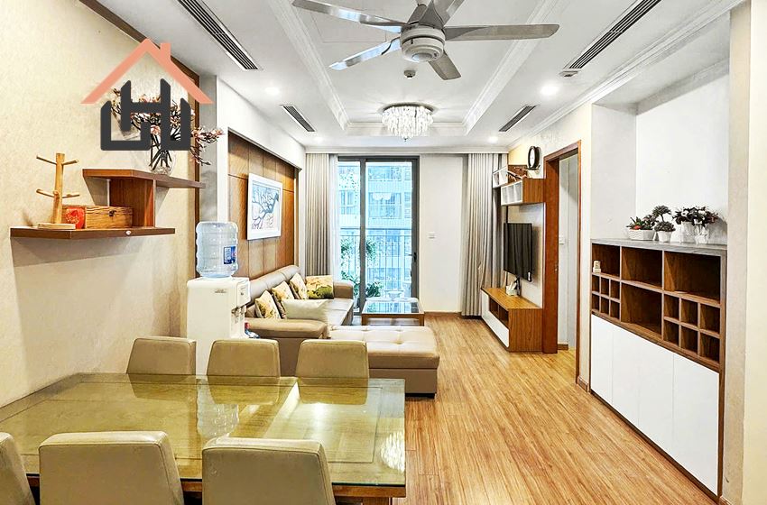 Stylish & Bright Apartment for Urban Living, Park Hill- Times City