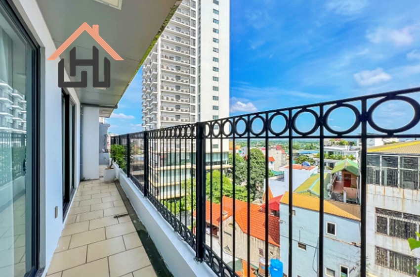 Bright 1-Bedroom Apartment with Long Balcony in Central Tay Ho