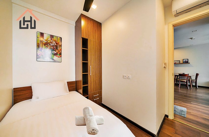 Nice 2 bedrooms condominium for rent in D’Capitale, Hanoi