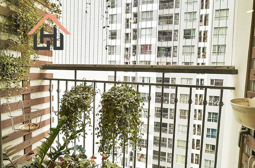 Stylish & Bright Apartment for Urban Living, Park Hill- Times City