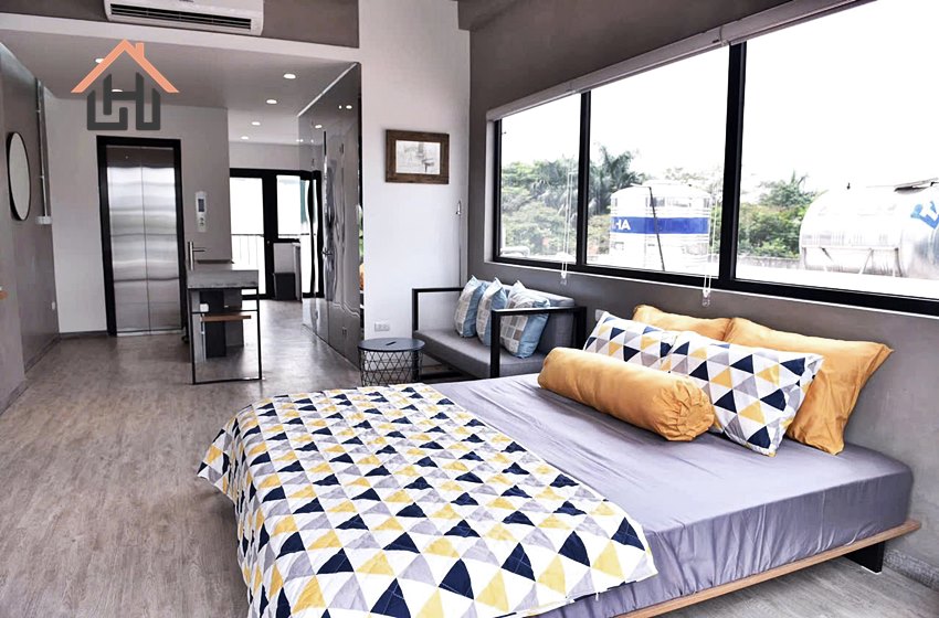 Bright studio apartment for rent in Tay Ho, Hanoi