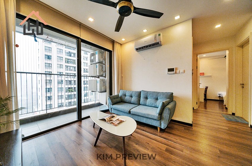 Nice 2 bedrooms condominium for rent in D’Capitale, Hanoi