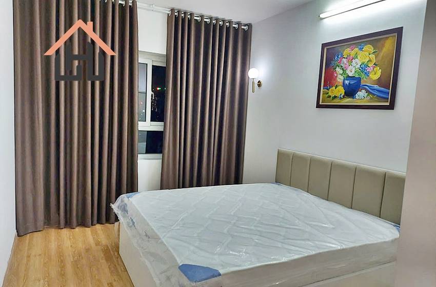 Three bedrooms for rent in Thai Ha, Dong Da, Hanoi