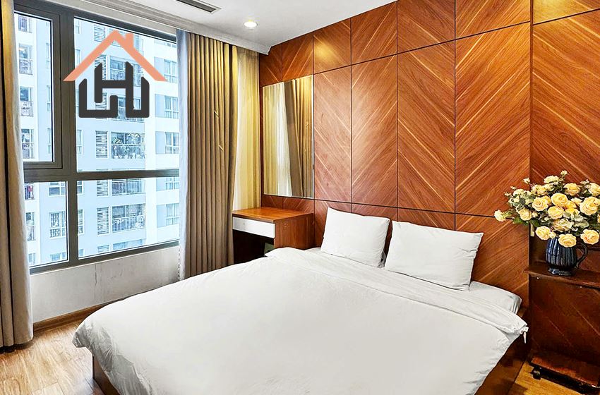 Stylish & Bright Apartment for Urban Living, Park Hill- Times City