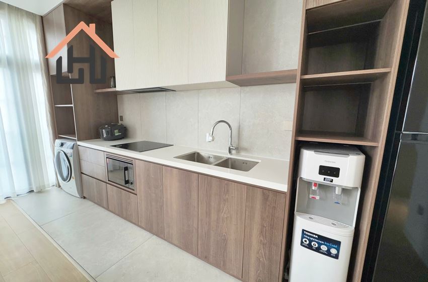 Elegant 2-Bedroom Apartment in the Heart of Hai Ba Trung – Modern Living with City View