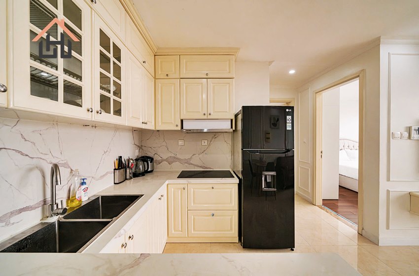 Nice 2 bedrooms condominium for rent in D’Capitale, Hanoi