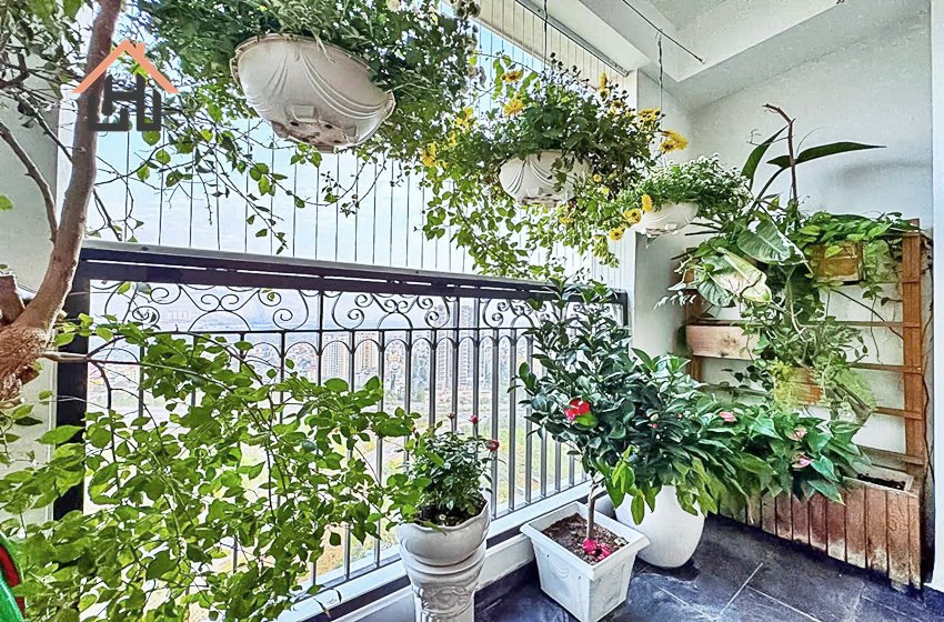 Spacious 4 bedroom condominium for rent in Sunshine Riverside, Tay Ho, Hanoi