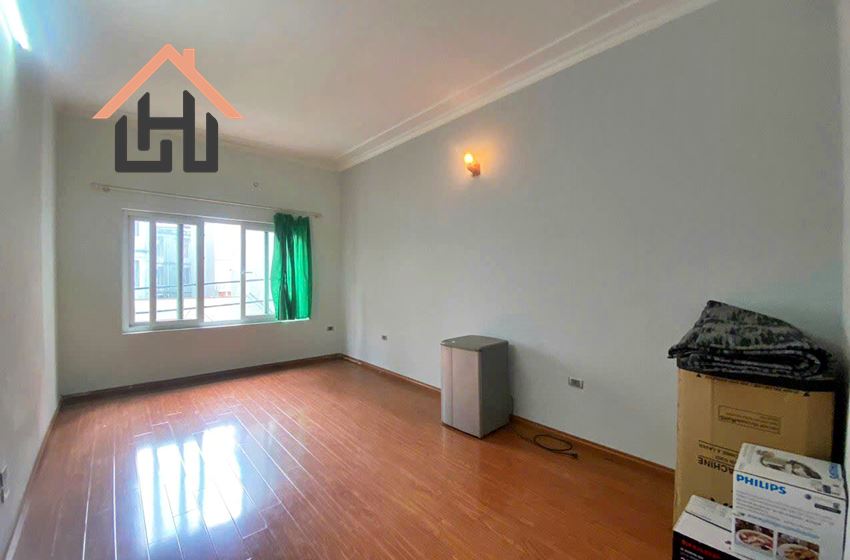 Spacious 6 Bedroom House for Rent in Tay Ho, Hanoi