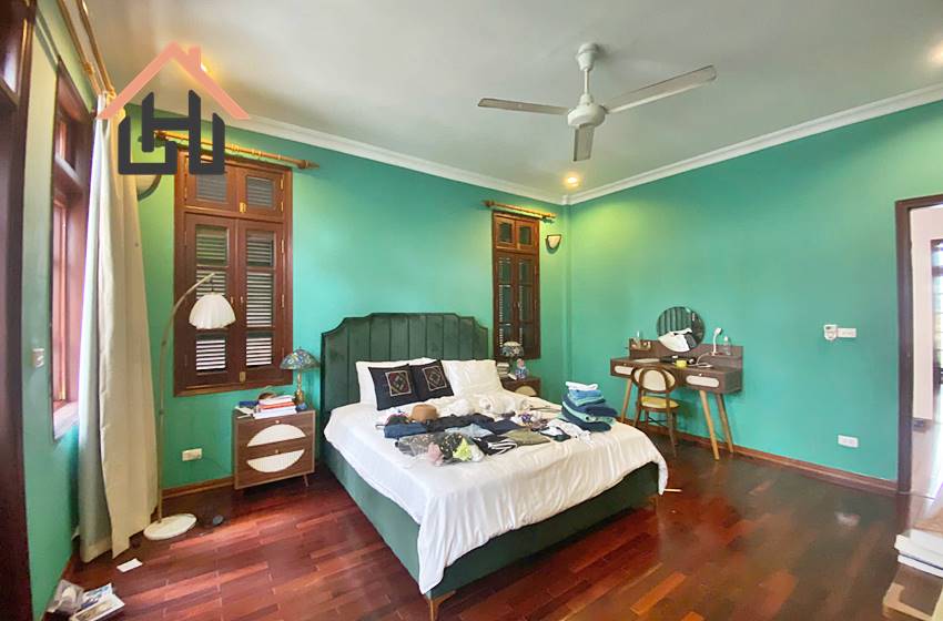 Bright house with 5 bedrooms  for rent in Ciputra, Hanoi