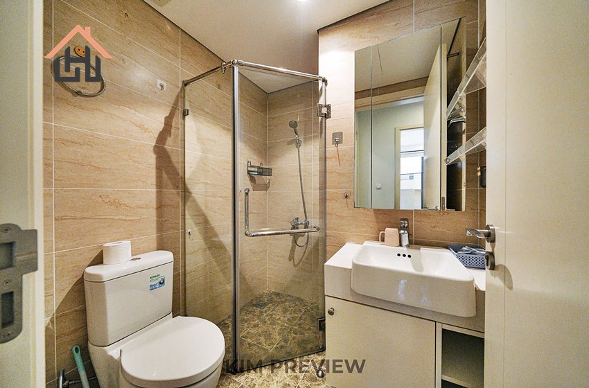 Nice 2 bedrooms condominium for rent in D’Capitale, Hanoi