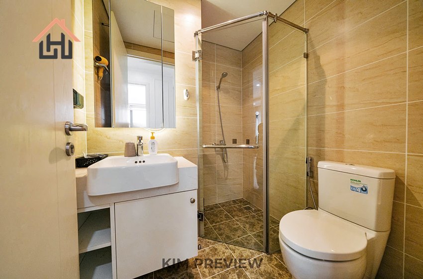 Nice 2 bedrooms condominium for rent in D’Capitale, Hanoi