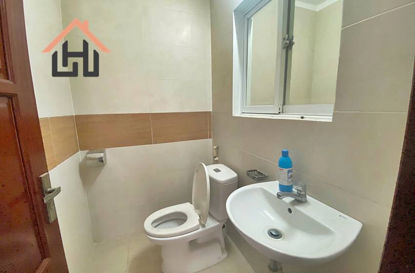 04 bedrooms house for rent in Tay Ho, Hanoi