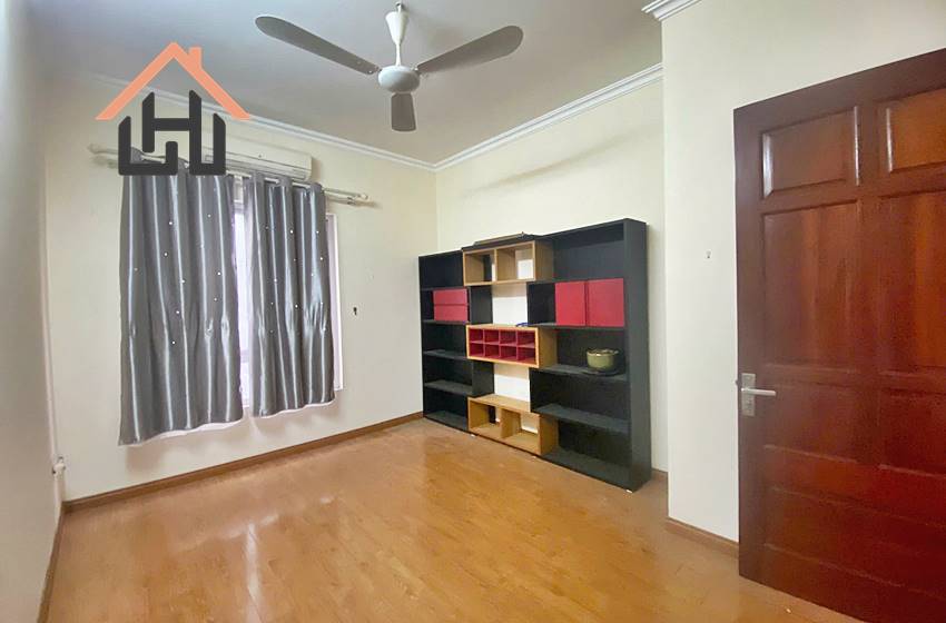 04 bedrooms house for rent in Tay Ho, Hanoi