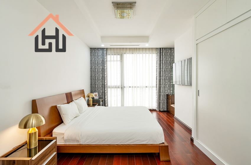 Modern Living with a Chef’s Kitchen – 2BR Apartment, Royal city, Hanoi