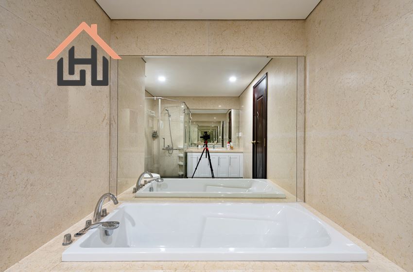 Modern Living with a Chef’s Kitchen – 2BR Apartment, Royal city, Hanoi