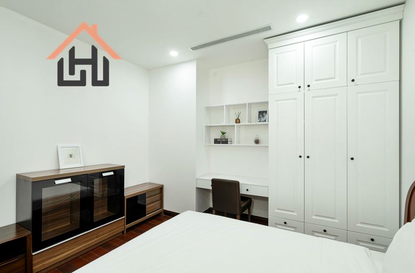 Modern Living with a Chef’s Kitchen – 2BR Apartment, Royal city, Hanoi