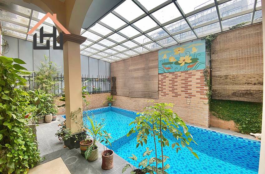 Villa with Pool for rent in Tay Ho, Hanoi