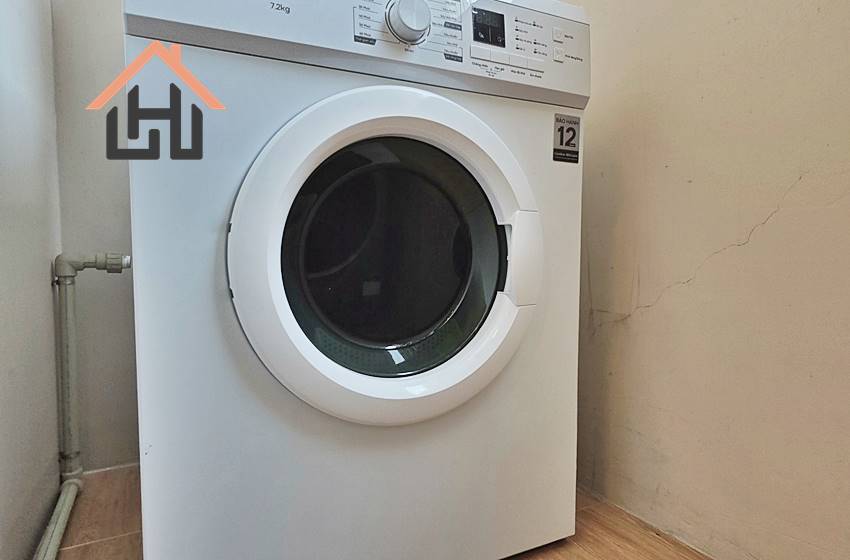 Nice apartment condominium with 3 beds in Starlake for rent