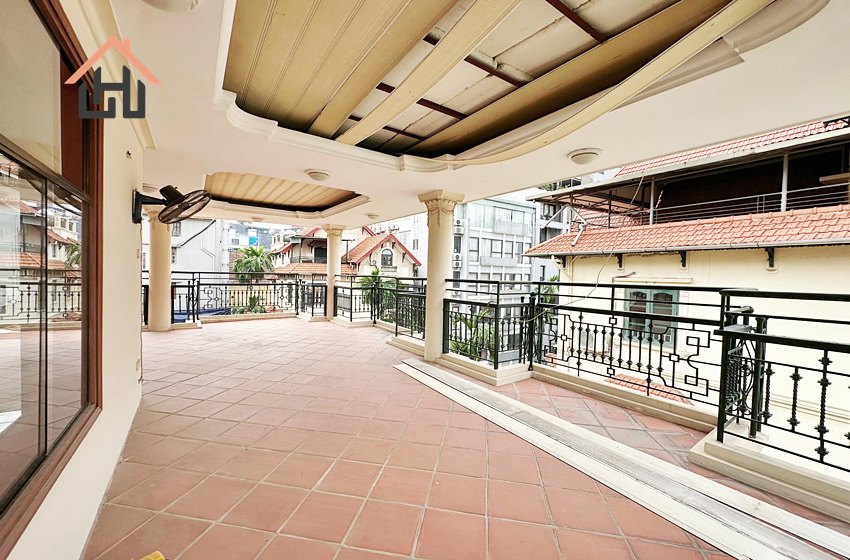 Spacious 4 bedroom house for rent in Tay Ho, Hanoi