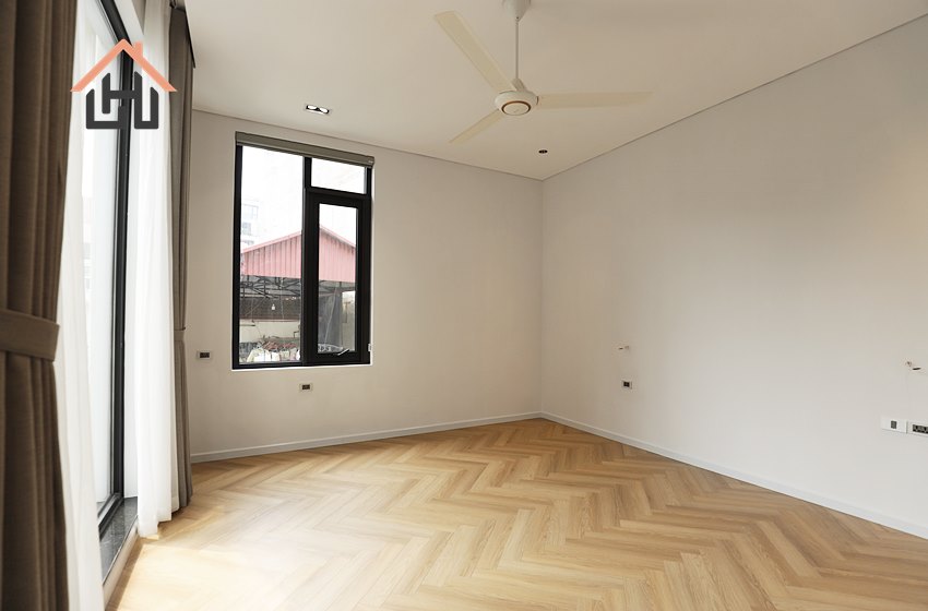 Modern 4 bedroom villa for rent in Tay Ho, Hanoi