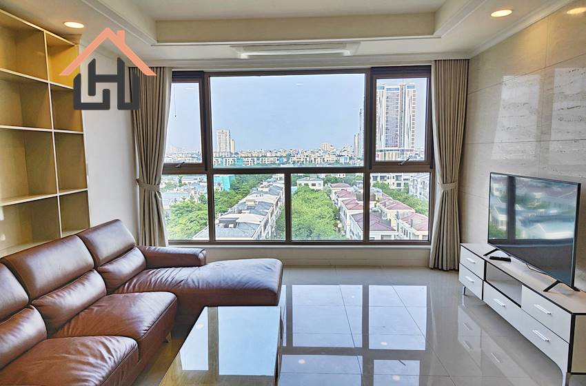 Nice apartment condominium with 3 beds in Starlake for rent