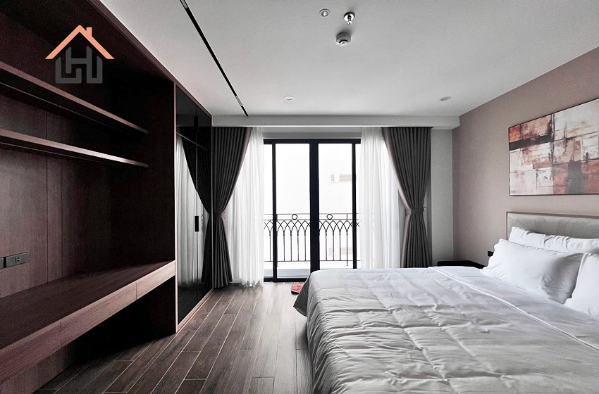 New 1 bedroom apartment with a balcony in Hoan Kiem area, Hanoi