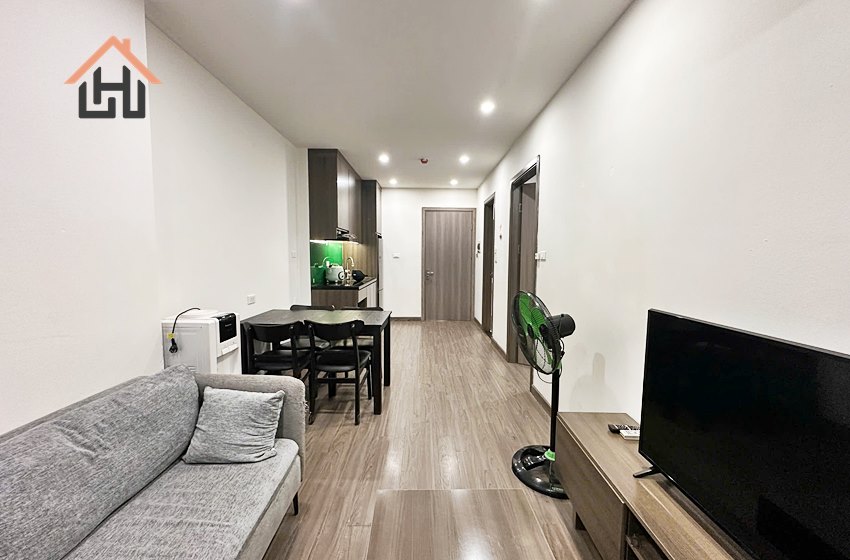 Fully furnished 1 bedroom apartment with a bacony for rent in Tay Ho