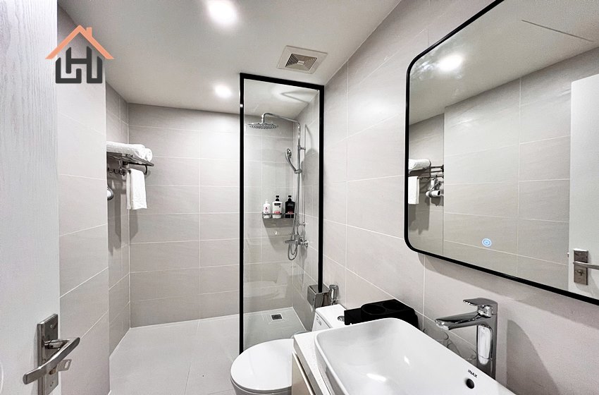 Modern 2 bedroom apartment in Hai Ba Trung area, Hanoi