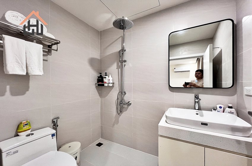 New 3 bedroom apartment in Hai Ba Trung area, Hanoi